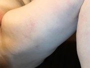 Harte Schläge auf die Schamlippen 10/16