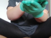 tested my new mint gloves on my stepbrother (couldn´t last long) 1/16