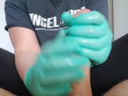 tested my new mint gloves on my stepbrother (couldn´t last long) 9/16