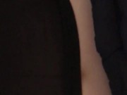 русская девушка трахается в подъезде, пока ее парень. 11/16