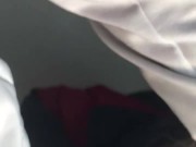 русская девушка трахается в подъезде, пока ее парень. 3/16