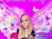 Milf Brittni Kloey  shows how she sucks cock- demonstrates on the lawn guy 1/16