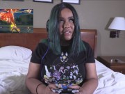 Chubby Nerd Zoey puts Dick Deep down her Thoat 9/16