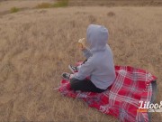 ОСЕННИЕ ЗАБАВЫ: ПАСТУХ КОНЧИЛ НА СИСЕЧКИ ПОТРЯСАЮЩЕЙ ДЕВУШКИ 1/16