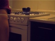 I can´t rest and get relaxation in the kitchen 2/16