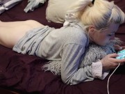 man uses and creampie  girl playing on mobile (free 16/16