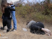 Очень рискованный секс рядом с незнакомцем на улице! Русское с разговорами! 2/16