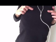 【連続イキ】昼だけど我慢できずにヒートテックの上からカリカリチクニー 乳首 オナニー Japanese nipple orgasm masturbation 3/16