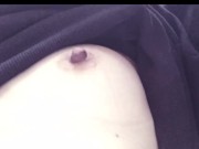 【寝起きちくび】スウェットの上から乳首ポチッ 貧乳オナニー Japanese nipple masturbation in bed orgasm 7/16