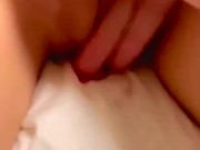 Молодой репетитор по химии трахает пальцами свою ученицу  15/16