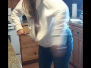 Dancing slutty wife  9/16