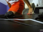 Секс с секретаршей.. Lifekife Развела босса на секс и сняла это на видео. 1/16