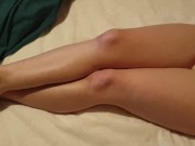 ⭐ Horny Girl is desperate to pee and wets her bed! 5/16