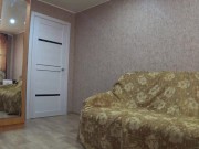 Алиса танцует без трусиков для Саши на вебкамеру 1/16