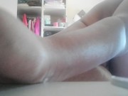 Cumbunny loves carrot - - - thanks for 100 subs  4/16