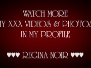 Ballando nuda con gli auricolari sul letto. Fica nuda sotto una gonna bianca. Spogliarello della ba 16/16