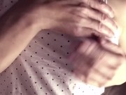 【じらしチクニー】ノーブラでリラックスしてたらムラムラしてちくびが勃ちました Japanese nipple masturbation touch on the clothe 6/16