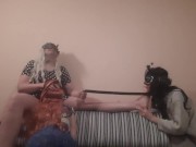 Покорные рабыни лижут ножки и киску. За раз кончила дважды, но мне этого мало - IkaSmokS 5/16