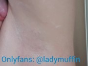 Ti piacciono le mie ascelle? 