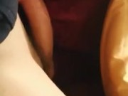 Lo chupa asta el fondo. 10/16