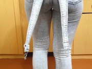 Made my pants, feets and floor covered with pee 2/16