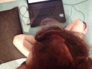 HairJob Соседка смотрела порно. У меня встал. я трахнул её волосы и кончил на волосы со стоном 10/16