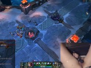 Gamer Girl orgasms while playing League of Legends 13/16