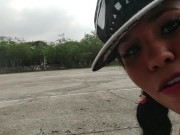 kittydiamond fue retada a masturbarse en un lugar publico mientras patina en el estadio con el lush 16/16