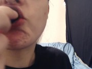 Chewing asmr with nice juicy grapes 15/16