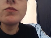 Chewing asmr with nice juicy grapes 6/16