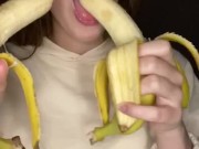 Double banana blow job. Sucking and drooling 15/16