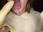 Double banana blow job. Sucking and drooling 9/16