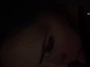 Я проснулся и мачеха сосет одеяло - РУССКАЯ мачеха делает двойной минет под одеялом 6/16