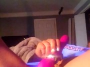 Sexi babe trys out new toy for the first time! 1/16