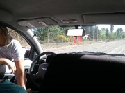 Joven desconocida, me masturba en el auto en la calle 6/16