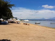 EXTREME Public PEE from Boat at Tropical Beach Shore 1/16