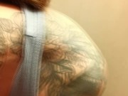 blowjob in the fitting room of the store next to the security guard! Public sex 11/16