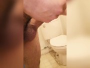 Rommie me pasa la toalla y me la termino cogiendo, haciendo facial y  lluvia dorada 14/16