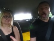 In Auto Mi Mette i Piedi In Faccia e Ride. Foot Domination Blonde Teen Femdom Dialoghi Italiano 2/16