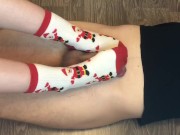 Teen sockjob with christmas socks 11/16