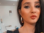 Jeweln_22-DÉFI-SODOMISÉE par un agent immobilier et il me défonce la chatte avec une banane ! 4/16