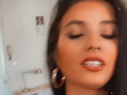 Jeweln_22-DÉFI-SODOMISÉE par un agent immobilier et il me défonce la chatte avec une banane ! 8/16