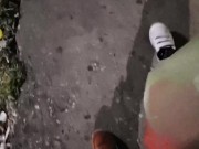 Tocando a mi peque en la calle 11/16