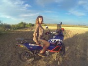 Un polvo corto en el campo 3/16