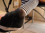 etudiante suce son prof particulier et se pisse dessus 2/16