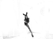 Sexy bunny dance 8/16