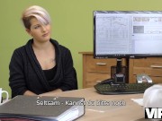 VIP4K. Bitch weiß, dass ihre sexuellen Reize helfen können, einen Kredit zu bekommen 3/16