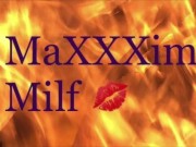 Sexy PAWG MILF GILF Blue Eye Contact And Split Screen POV Soles Up Fucks Huge Dildo Bulge 1/16