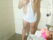 Pinay Chubby malibog nag salsal habang naliligo ang sarap - Viral Videos 2021 7/16