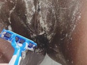 Pregnant wife shaving her pussy 10/16